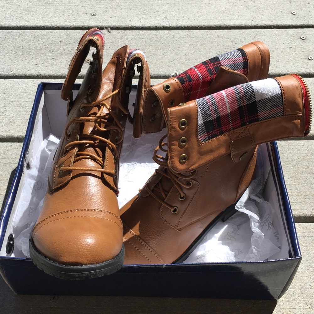 🎉REFRESH Terra-01 Caramel Combat Boots